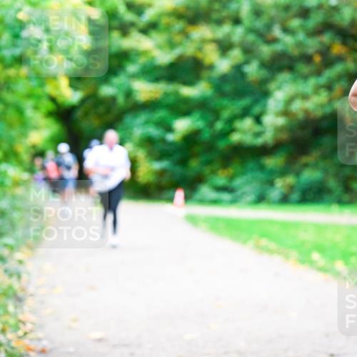 12.10.2025 - Bramfelder Halbmarathon 2025 Dr. Thomas Lammeyer http://msf.ph/oto/9355063 12.10.2025 10:52:34 Laufen  meine-sportfotos.de