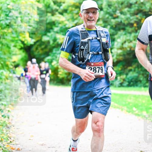 12.10.2025 - Bramfelder Halbmarathon 2025 Dr. Thomas Lammeyer http://msf.ph/oto/9355105 12.10.2025 10:52:42 Laufen 34, 2879, 0 meine-sportfotos.de