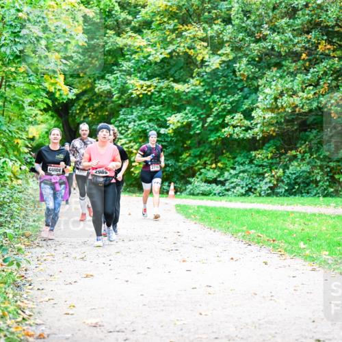 12.10.2025 - Bramfelder Halbmarathon 2025 Dr. Thomas Lammeyer http://msf.ph/oto/9355118 12.10.2025 10:52:45 Laufen 2032, 2989, 2716 meine-sportfotos.de