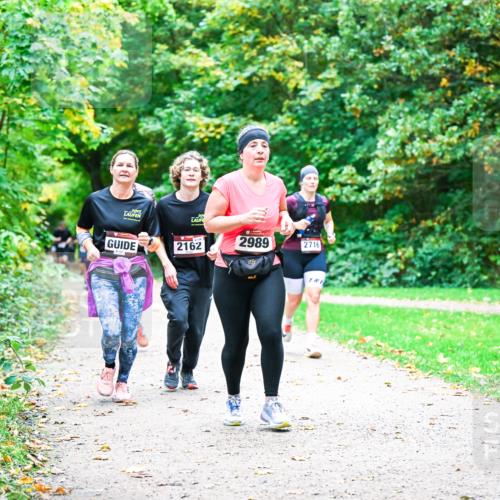 12.10.2025 - Bramfelder Halbmarathon 2025 Dr. Thomas Lammeyer http://msf.ph/oto/9355133 12.10.2025 10:52:47 Laufen 2162, 2989, 2716 meine-sportfotos.de