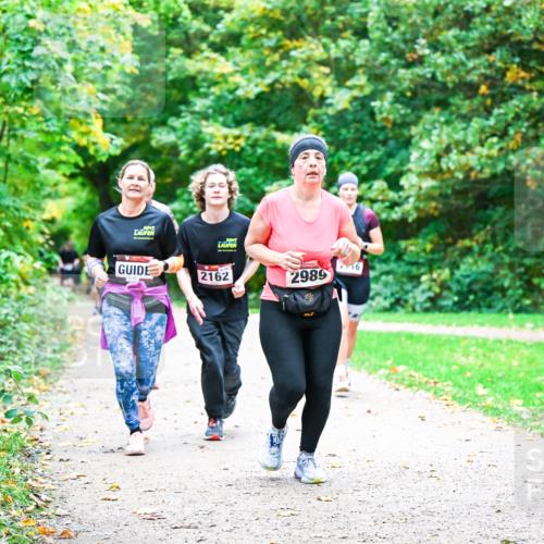 12.10.2025 - Bramfelder Halbmarathon 2025 Dr. Thomas Lammeyer http://msf.ph/oto/9355135 12.10.2025 10:52:47 Laufen 2162, 2989 meine-sportfotos.de