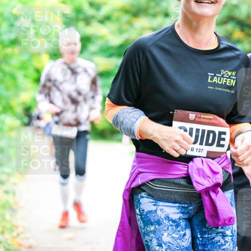 12.10.2025 - Bramfelder Halbmarathon 2025 Dr. Thomas Lammeyer http://msf.ph/oto/9355153 12.10.2025 10:52:50 Laufen 34, 138, 2162, 137 meine-sportfotos.de