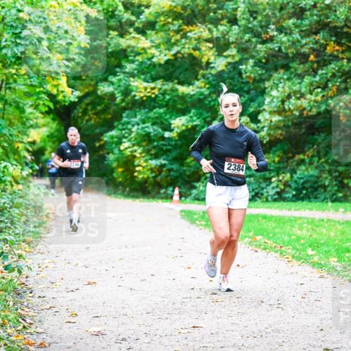12.10.2025 - Bramfelder Halbmarathon 2025 Dr. Thomas Lammeyer http://msf.ph/oto/9355232 12.10.2025 10:53:03 Laufen 2384 meine-sportfotos.de