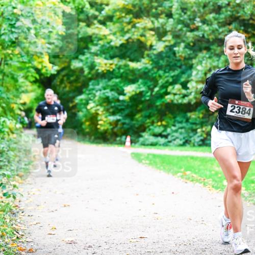 12.10.2025 - Bramfelder Halbmarathon 2025 Dr. Thomas Lammeyer http://msf.ph/oto/9355238 12.10.2025 10:53:04 Laufen 2384 meine-sportfotos.de