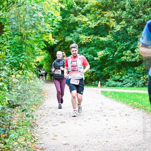 12.10.2025 - Bramfelder Halbmarathon 2025 Dr. Thomas Lammeyer http://msf.ph/oto/9355314 12.10.2025 10:53:21 Laufen 2151, 2624, 2127 meine-sportfotos.de