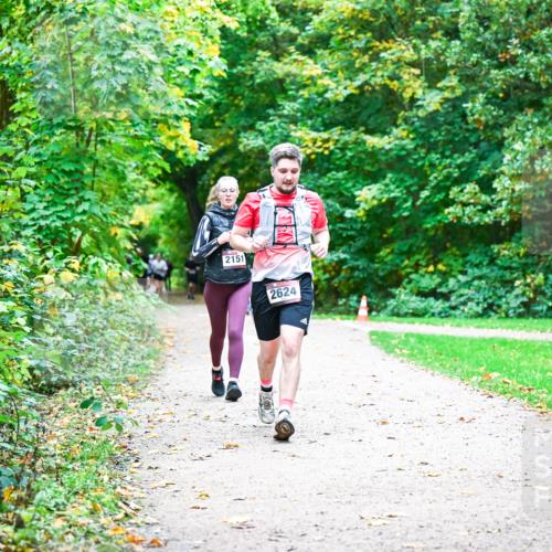 12.10.2025 - Bramfelder Halbmarathon 2025 Dr. Thomas Lammeyer http://msf.ph/oto/9355316 12.10.2025 10:53:21 Laufen 2151, 2624 meine-sportfotos.de