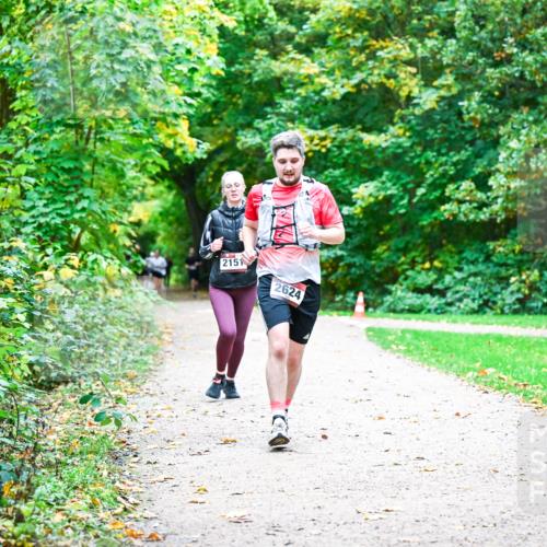 12.10.2025 - Bramfelder Halbmarathon 2025 Dr. Thomas Lammeyer http://msf.ph/oto/9355318 12.10.2025 10:53:21 Laufen 2151, 2624 meine-sportfotos.de