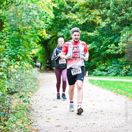 12.10.2025 - Bramfelder Halbmarathon 2025 Dr. Thomas Lammeyer http://msf.ph/oto/9355321 12.10.2025 10:53:22 Laufen 2151, 2624 meine-sportfotos.de