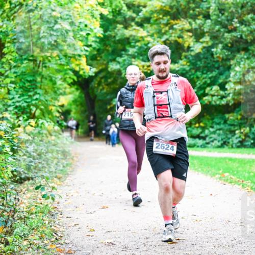 12.10.2025 - Bramfelder Halbmarathon 2025 Dr. Thomas Lammeyer http://msf.ph/oto/9355325 12.10.2025 10:53:22 Laufen 215, 2624 meine-sportfotos.de