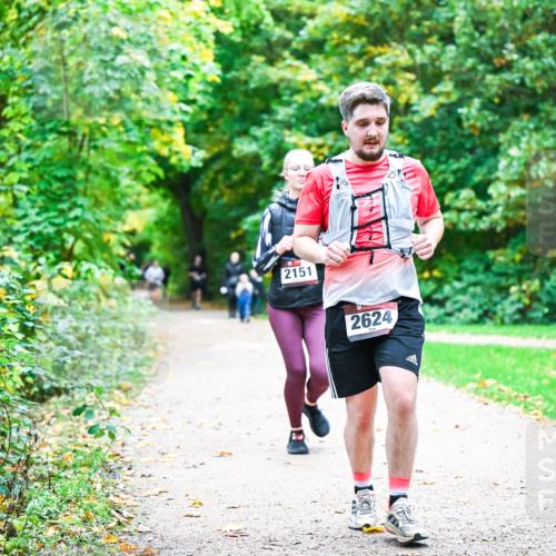 12.10.2025 - Bramfelder Halbmarathon 2025 Dr. Thomas Lammeyer http://msf.ph/oto/9355326 12.10.2025 10:53:22 Laufen 2151, 2624 meine-sportfotos.de