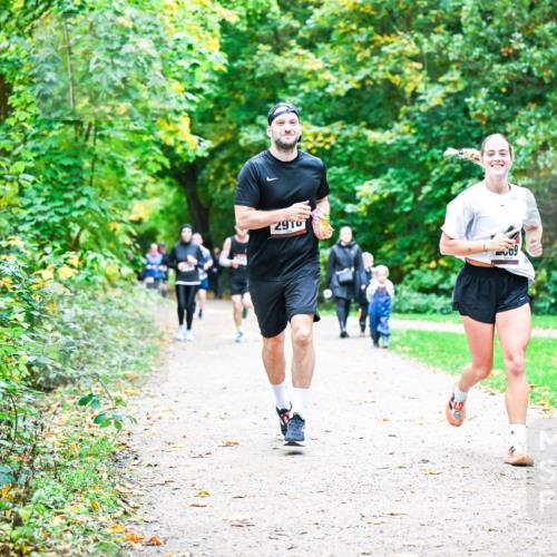 12.10.2025 - Bramfelder Halbmarathon 2025 Dr. Thomas Lammeyer http://msf.ph/oto/9355387 12.10.2025 10:53:38 Laufen 2910 meine-sportfotos.de