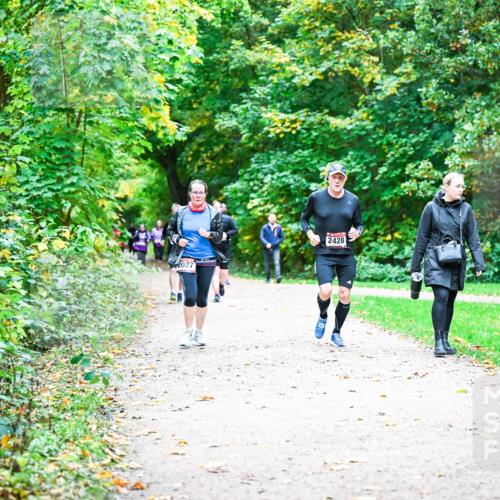 12.10.2025 - Bramfelder Halbmarathon 2025 Dr. Thomas Lammeyer http://msf.ph/oto/9355452 12.10.2025 10:53:48 Laufen 2027, 2428 meine-sportfotos.de