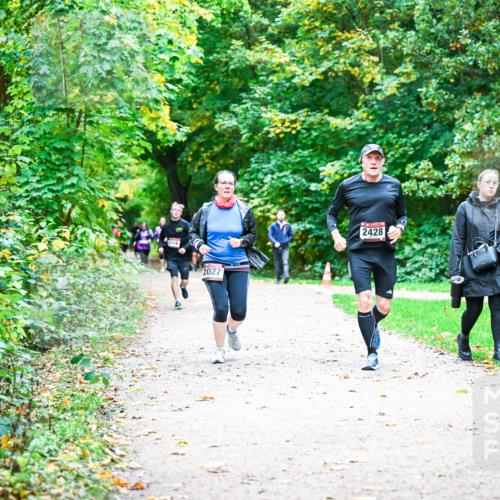 12.10.2025 - Bramfelder Halbmarathon 2025 Dr. Thomas Lammeyer http://msf.ph/oto/9355454 12.10.2025 10:53:49 Laufen 2016, 2027, 2428 meine-sportfotos.de