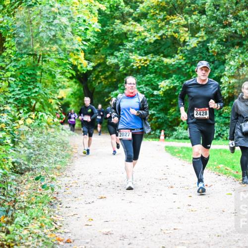 12.10.2025 - Bramfelder Halbmarathon 2025 Dr. Thomas Lammeyer http://msf.ph/oto/9355455 12.10.2025 10:53:50 Laufen 2016, 2027, 2428 meine-sportfotos.de