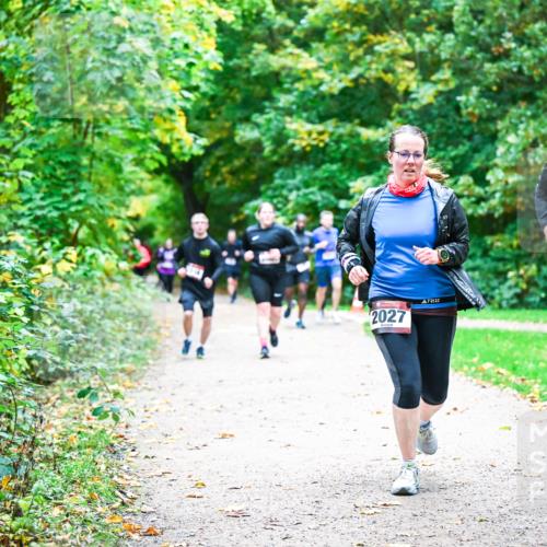 12.10.2025 - Bramfelder Halbmarathon 2025 Dr. Thomas Lammeyer http://msf.ph/oto/9355466 12.10.2025 10:53:51 Laufen 2027, 11, 2428 meine-sportfotos.de