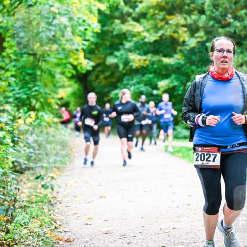 12.10.2025 - Bramfelder Halbmarathon 2025 Dr. Thomas Lammeyer http://msf.ph/oto/9355472 12.10.2025 10:53:52 Laufen 5021, 2027 meine-sportfotos.de