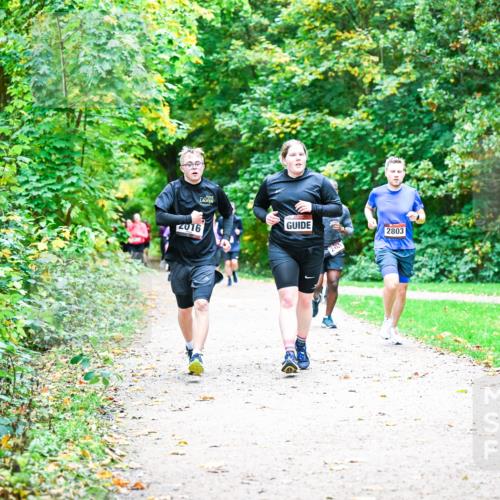 12.10.2025 - Bramfelder Halbmarathon 2025 Dr. Thomas Lammeyer http://msf.ph/oto/9355484 12.10.2025 10:53:54 Laufen 2016, 2803 meine-sportfotos.de