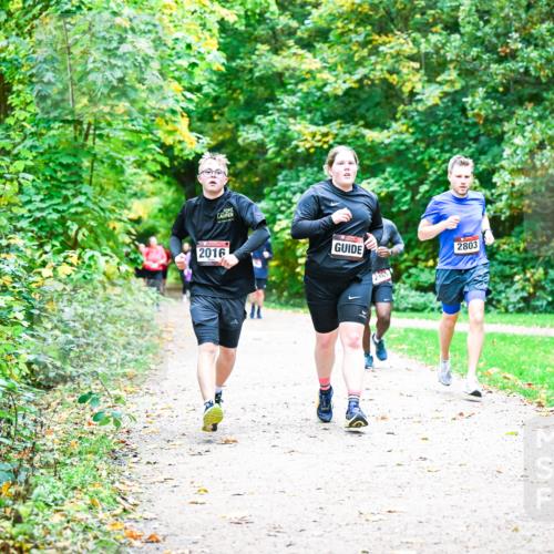 12.10.2025 - Bramfelder Halbmarathon 2025 Dr. Thomas Lammeyer http://msf.ph/oto/9355487 12.10.2025 10:53:55 Laufen 2016, 243, 2803 meine-sportfotos.de