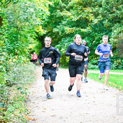 12.10.2025 - Bramfelder Halbmarathon 2025 Dr. Thomas Lammeyer http://msf.ph/oto/9355488 12.10.2025 10:53:55 Laufen 2016, 2803 meine-sportfotos.de
