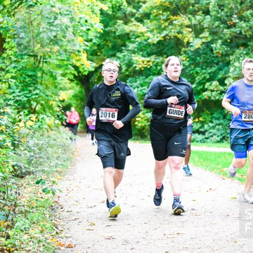 12.10.2025 - Bramfelder Halbmarathon 2025 Dr. Thomas Lammeyer http://msf.ph/oto/9355493 12.10.2025 10:53:55 Laufen 2016, 2803 meine-sportfotos.de