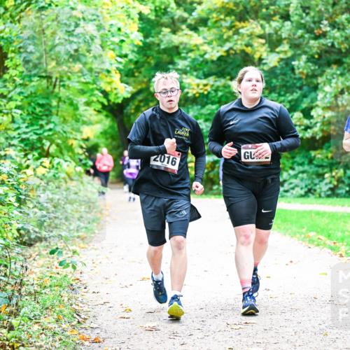 12.10.2025 - Bramfelder Halbmarathon 2025 Dr. Thomas Lammeyer http://msf.ph/oto/9355496 12.10.2025 10:53:56 Laufen 2016, 2803 meine-sportfotos.de