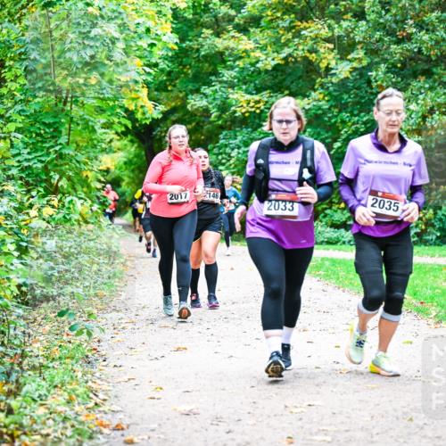 12.10.2025 - Bramfelder Halbmarathon 2025 Dr. Thomas Lammeyer http://msf.ph/oto/9355544 12.10.2025 10:54:07 Laufen 2017, 146, 2033, 2035, 2276 meine-sportfotos.de