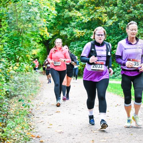 12.10.2025 - Bramfelder Halbmarathon 2025 Dr. Thomas Lammeyer http://msf.ph/oto/9355547 12.10.2025 10:54:07 Laufen 35, 22, 2017, 2033 meine-sportfotos.de