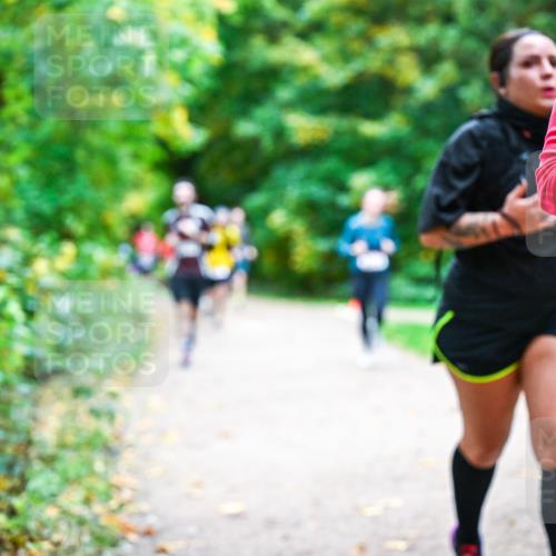 12.10.2025 - Bramfelder Halbmarathon 2025 Dr. Thomas Lammeyer http://msf.ph/oto/9355571 12.10.2025 10:54:10 Laufen  meine-sportfotos.de