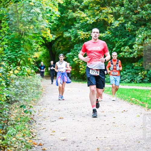 12.10.2025 - Bramfelder Halbmarathon 2025 Dr. Thomas Lammeyer http://msf.ph/oto/9355643 12.10.2025 10:54:21 Laufen 2776, 2675 meine-sportfotos.de