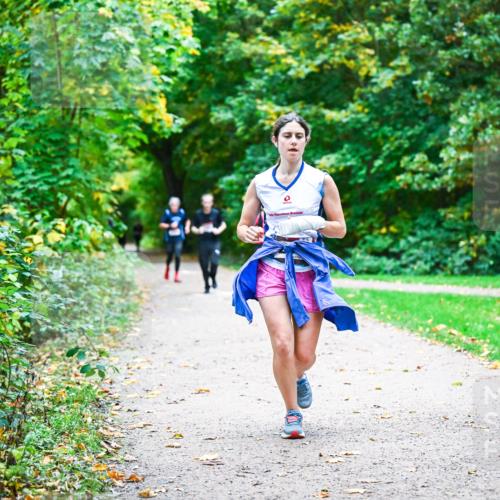 12.10.2025 - Bramfelder Halbmarathon 2025 Dr. Thomas Lammeyer http://msf.ph/oto/9355662 12.10.2025 10:54:24 Laufen 25, 2674 meine-sportfotos.de