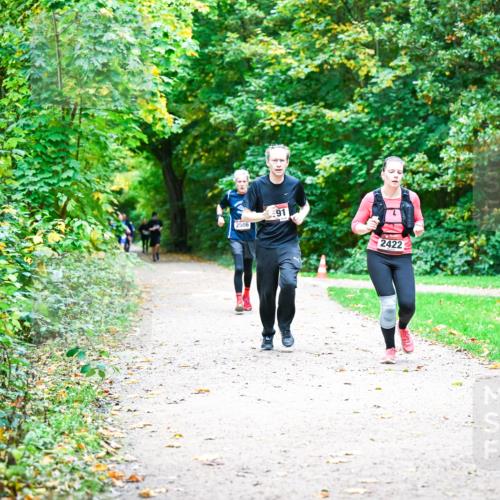 12.10.2025 - Bramfelder Halbmarathon 2025 Dr. Thomas Lammeyer http://msf.ph/oto/9355678 12.10.2025 10:54:29 Laufen 2506, 91, 2422 meine-sportfotos.de