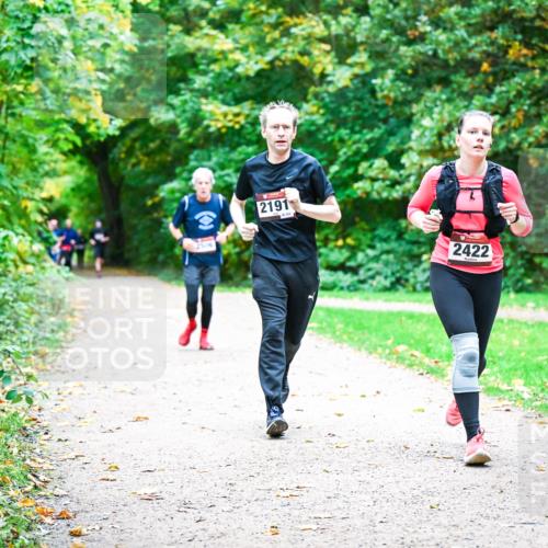 12.10.2025 - Bramfelder Halbmarathon 2025 Dr. Thomas Lammeyer http://msf.ph/oto/9355685 12.10.2025 10:54:30 Laufen 4, 2191, 123, 2422 meine-sportfotos.de