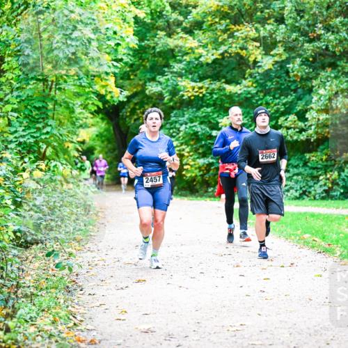 12.10.2025 - Bramfelder Halbmarathon 2025 Dr. Thomas Lammeyer http://msf.ph/oto/9355731 12.10.2025 10:54:40 Laufen 2457, 2662 meine-sportfotos.de