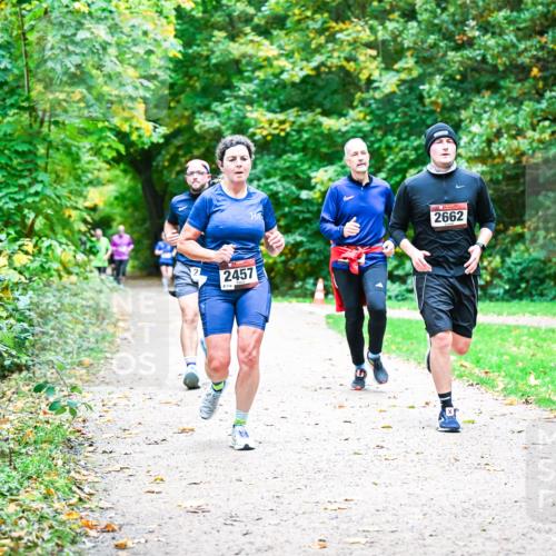 12.10.2025 - Bramfelder Halbmarathon 2025 Dr. Thomas Lammeyer http://msf.ph/oto/9355734 12.10.2025 10:54:41 Laufen 2457, 361, 2662 meine-sportfotos.de