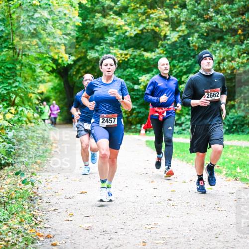 12.10.2025 - Bramfelder Halbmarathon 2025 Dr. Thomas Lammeyer http://msf.ph/oto/9355735 12.10.2025 10:54:41 Laufen 21, 2457, 8114, 2662 meine-sportfotos.de