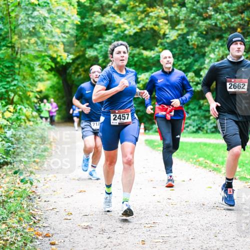 12.10.2025 - Bramfelder Halbmarathon 2025 Dr. Thomas Lammeyer http://msf.ph/oto/9355738 12.10.2025 10:54:42 Laufen 218, 2457, 114, 2662 meine-sportfotos.de