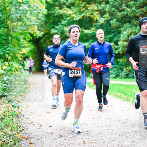 12.10.2025 - Bramfelder Halbmarathon 2025 Dr. Thomas Lammeyer http://msf.ph/oto/9355739 12.10.2025 10:54:42 Laufen 2183, 2457, 114, 36, 2662 meine-sportfotos.de