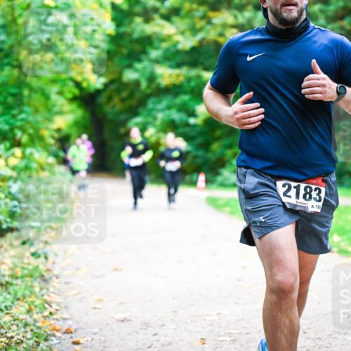 12.10.2025 - Bramfelder Halbmarathon 2025 Dr. Thomas Lammeyer http://msf.ph/oto/9355752 12.10.2025 10:54:44 Laufen 2183, 120 meine-sportfotos.de