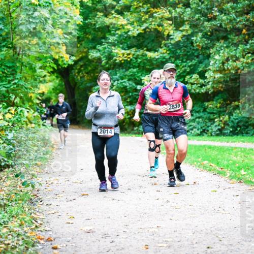 12.10.2025 - Bramfelder Halbmarathon 2025 Dr. Thomas Lammeyer http://msf.ph/oto/9355826 12.10.2025 10:54:57 Laufen 2014, 2839 meine-sportfotos.de