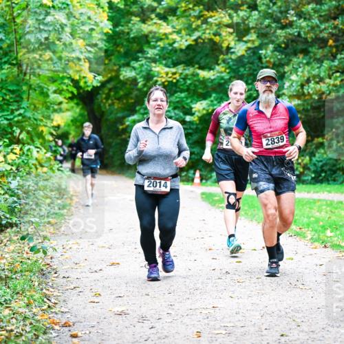 12.10.2025 - Bramfelder Halbmarathon 2025 Dr. Thomas Lammeyer http://msf.ph/oto/9355831 12.10.2025 10:54:58 Laufen 2014, 2, 2839 meine-sportfotos.de