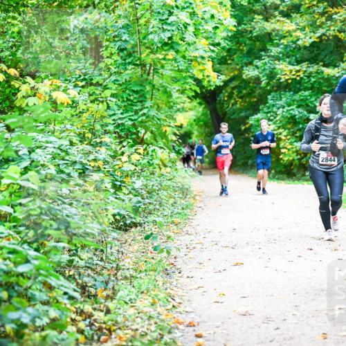 12.10.2025 - Bramfelder Halbmarathon 2025 Dr. Thomas Lammeyer http://msf.ph/oto/9355886 12.10.2025 10:55:09 Laufen 2844, 2261 meine-sportfotos.de