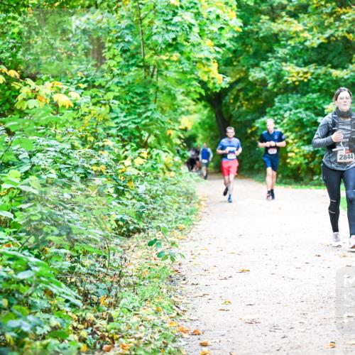 12.10.2025 - Bramfelder Halbmarathon 2025 Dr. Thomas Lammeyer http://msf.ph/oto/9355887 12.10.2025 10:55:09 Laufen 2844, 2261 meine-sportfotos.de