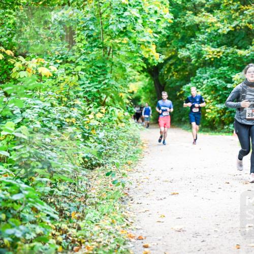 12.10.2025 - Bramfelder Halbmarathon 2025 Dr. Thomas Lammeyer http://msf.ph/oto/9355888 12.10.2025 10:55:09 Laufen 2261, 2844 meine-sportfotos.de