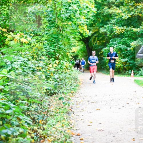 12.10.2025 - Bramfelder Halbmarathon 2025 Dr. Thomas Lammeyer http://msf.ph/oto/9355893 12.10.2025 10:55:10 Laufen 2691, 2844 meine-sportfotos.de