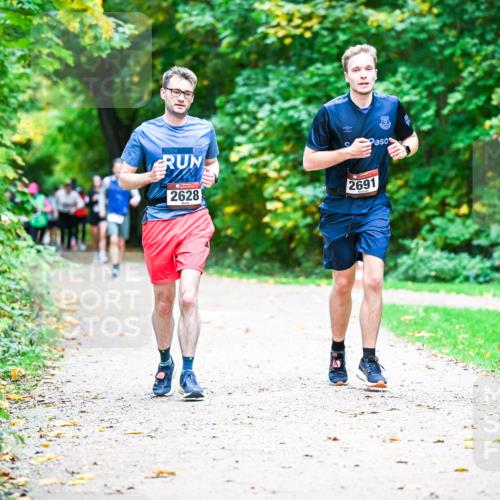 12.10.2025 - Bramfelder Halbmarathon 2025 Dr. Thomas Lammeyer http://msf.ph/oto/9355909 12.10.2025 10:55:13 Laufen 2024, 2628, 2691 meine-sportfotos.de