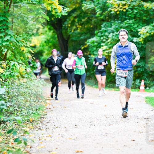 12.10.2025 - Bramfelder Halbmarathon 2025 Dr. Thomas Lammeyer http://msf.ph/oto/9355945 12.10.2025 10:55:21 Laufen 2478 meine-sportfotos.de