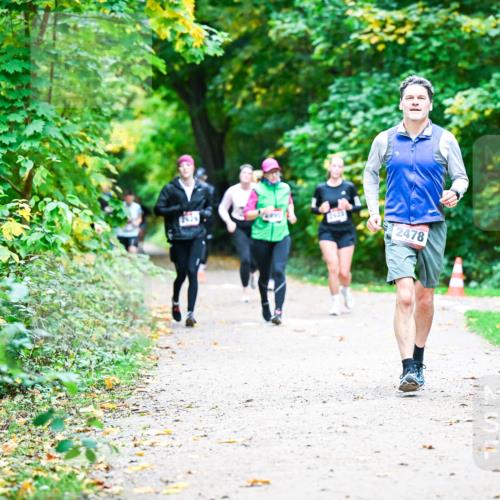 12.10.2025 - Bramfelder Halbmarathon 2025 Dr. Thomas Lammeyer http://msf.ph/oto/9355950 12.10.2025 10:55:22 Laufen 2478 meine-sportfotos.de