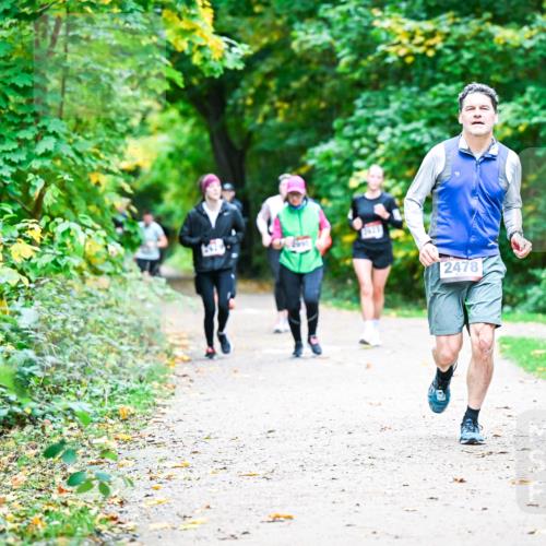 12.10.2025 - Bramfelder Halbmarathon 2025 Dr. Thomas Lammeyer http://msf.ph/oto/9355954 12.10.2025 10:55:22 Laufen 2478 meine-sportfotos.de