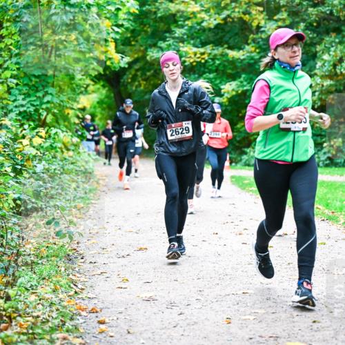 12.10.2025 - Bramfelder Halbmarathon 2025 Dr. Thomas Lammeyer http://msf.ph/oto/9355986 12.10.2025 10:55:28 Laufen 2629, 2394 meine-sportfotos.de