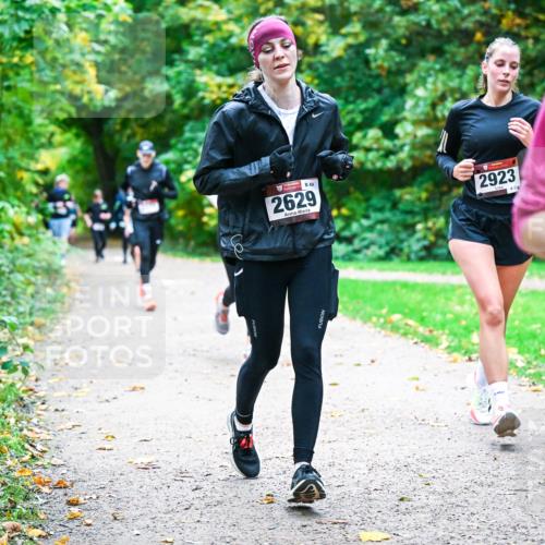 12.10.2025 - Bramfelder Halbmarathon 2025 Dr. Thomas Lammeyer http://msf.ph/oto/9355992 12.10.2025 10:55:29 Laufen 49, 2629, 2923, 3, 29 meine-sportfotos.de